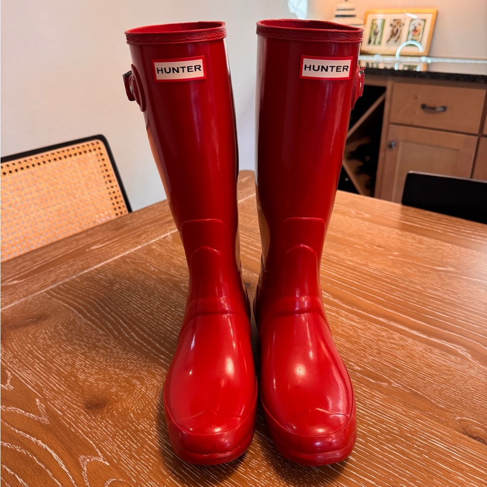 Hunter Red Rain Boots Size 8